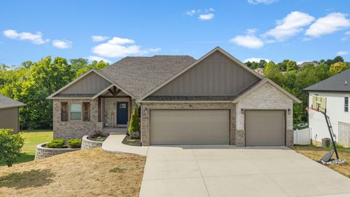 2127 N Bradbury Lane, Ozark, MO, 65721 | Card Image