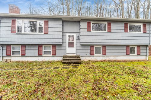 64 Darley Dr, Hamden, CT, 06518-1305 | Card Image