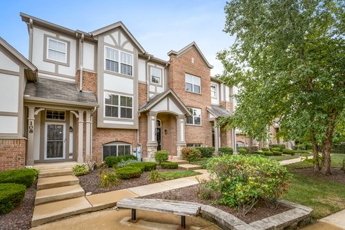 106 Rosehall Dr, Lake Zurich, IL, 60047-6235 | Card Image