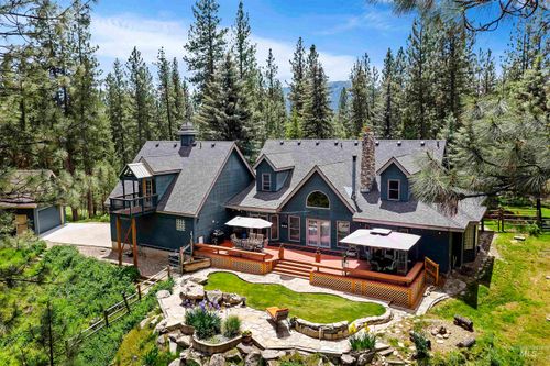 130 Valley High Rd, Garden Valley, ID, 83622-8062 | Card Image