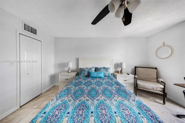 APT-602 - 7928 West Dr, Condo with 1 bedrooms, 1 bathrooms and null parking in North Bay Village FL | Image 16
