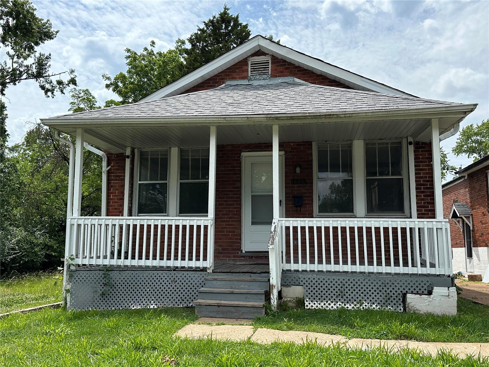 Fairview Ave, Saint Louis, MO 63130