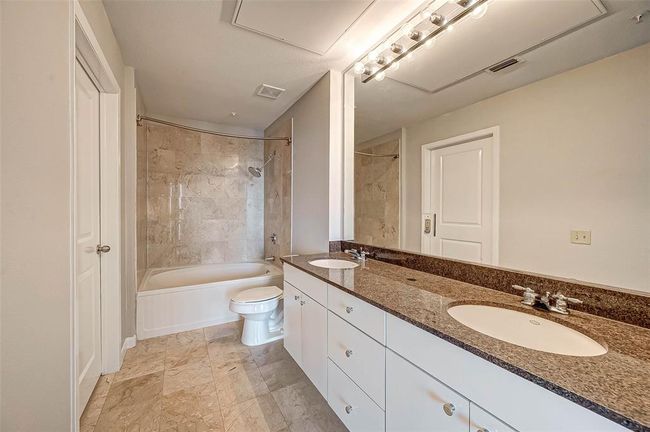UNIT-2106 - 3505 Sage Rd, Condo with 2 bedrooms, 2 bathrooms and null parking in Houston TX | Image 19