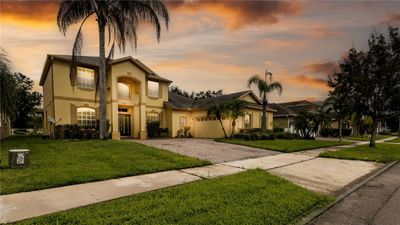 7315 Windham Harbour Avenue, House other with 5 bedrooms, 3 bathrooms and null parking in Orlando FL | Image 2