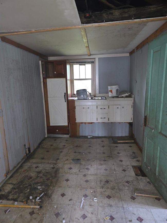 306 E Pike St, House other with 4 bedrooms, 1 bathrooms and null parking in Vevay IN | Image 8