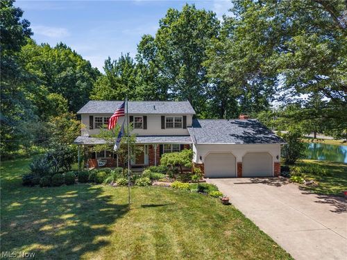 2470 Stiegler Rd, Valley City, OH, 44280-9583 | Card Image