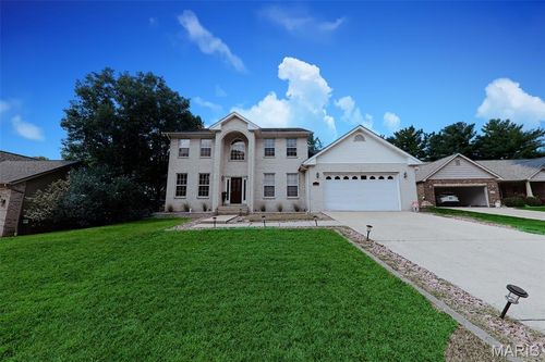 809 Stone Creek Ln, Belleville, IL, 62223-2655 | Card Image