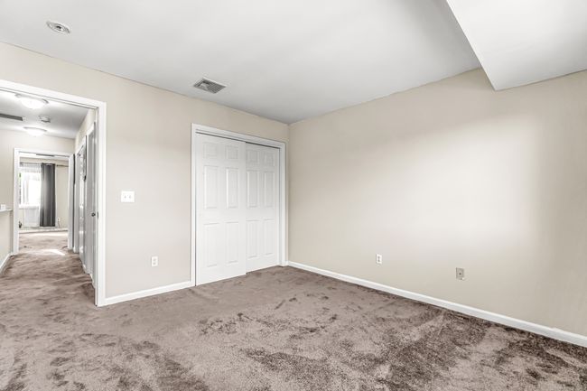 UNIT-4-18 - 11 Boulevard Dr, Condo with 2 bedrooms, 3 bathrooms and 2 parking in Danbury CT | Image 20