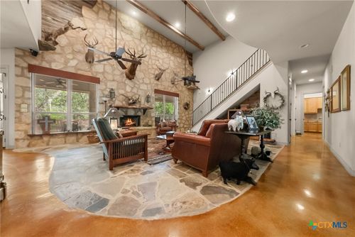 289 Mariposa Loop, New Braunfels, TX, 78132 | Card Image