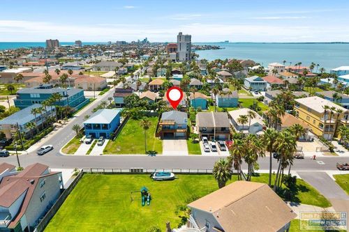 205 W Morningside Dr, South Padre Island, TX, 78597-7611 | Card Image