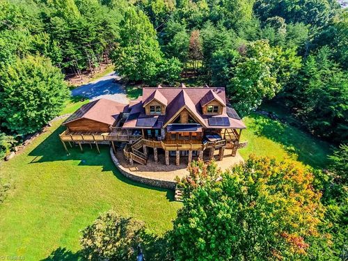 184 Grandview Cir, Traphill, NC, 28685-8917 | Card Image