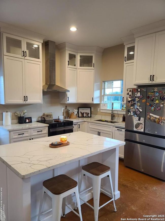 301 Pickford St, House other with 2 bedrooms, 1 bathrooms and null parking in Sabinal TX | Image 12