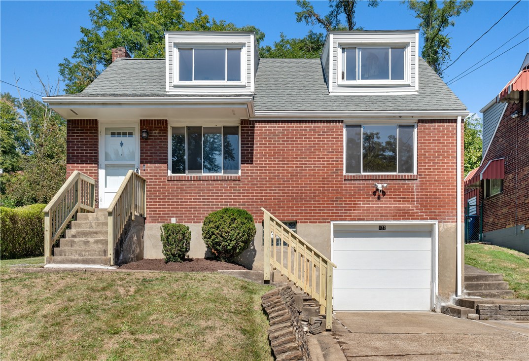 Emrose Dr, Pittsburgh, PA 15235