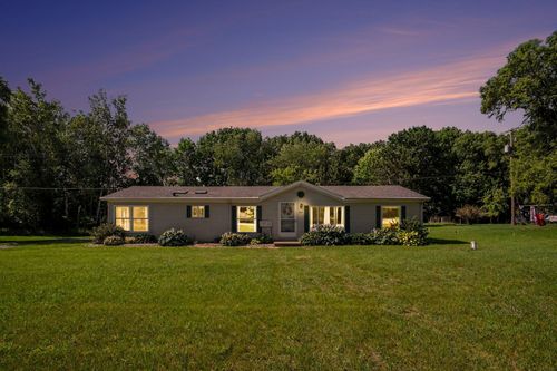 342 W Cherry St, Cedar Springs, MI, 49319-9679 | Card Image