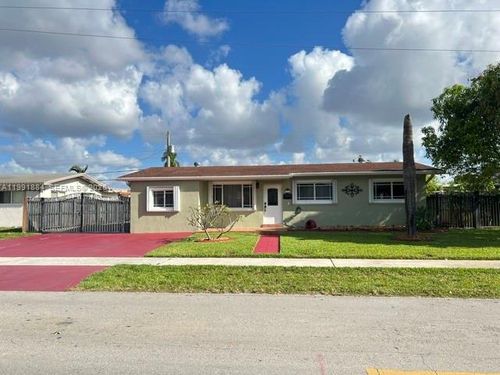 631-631 W 50th St, Hialeah, FL, 33012-3610 | Card Image
