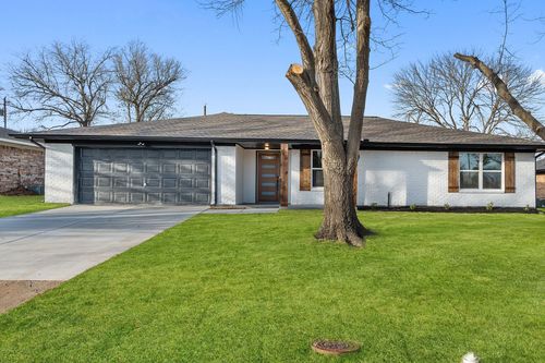 3410 Canton St, Greenville, TX, 75402-6212 | Card Image