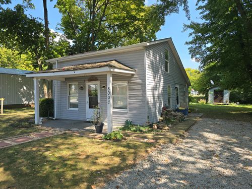 8007 Hunter St, Brookville, IN, 47012-9457 | Card Image