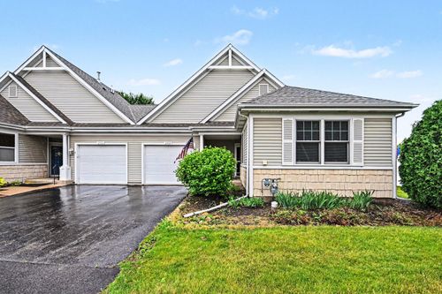 0-2559 Oak Park Ct, Crest Hill, IL, 60403-9340 | Card Image