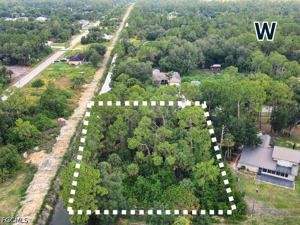 Land in Lehigh Acres 5