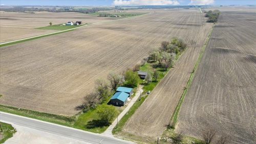 27186 Highway S33, Hubbard, IA, 50122-8467 | Card Image