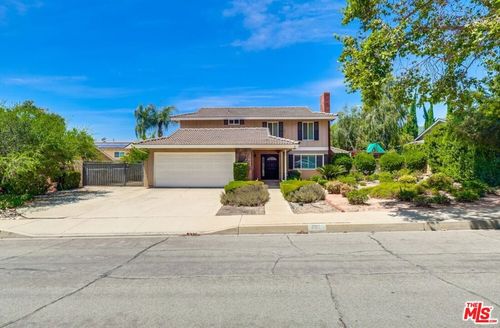 687 Mount Carmel Dr, Claremont, CA, 91711 | Card Image