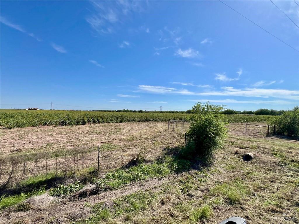 Land in Edcouch 4