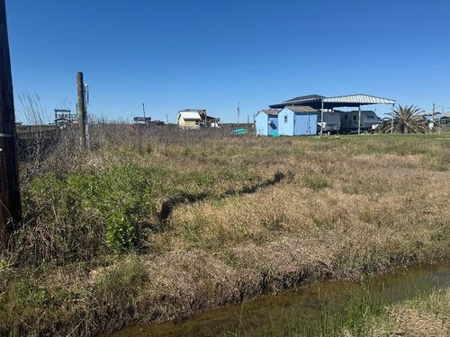 1455 Mabry St, Gilchrist, TX, 77617 | Card Image