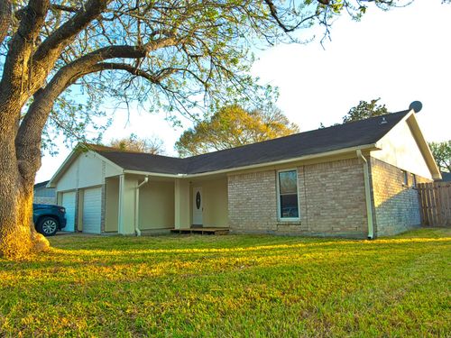 1618 Live Oak Hollow St, Pearland, TX, 77581-5712 | Card Image
