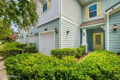 79 Canary Palm Court, Townhouse with 3 bedrooms, 2 bathrooms and null parking in Ponte Vedra FL | Image 1