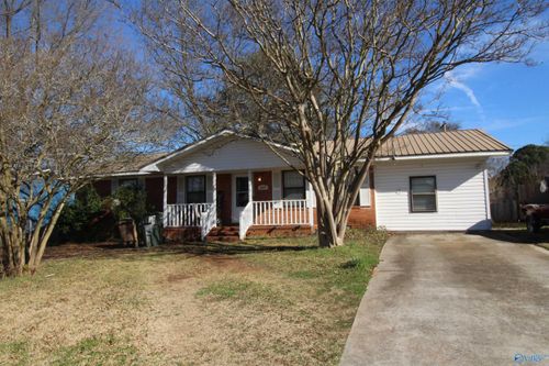 609 Bellemeade St Sw, Decatur, AL, 35601-6329 | Card Image
