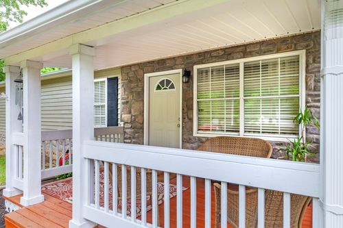 9012 Old Highway 46, Lyles, TN, 37098-1575 | Card Image