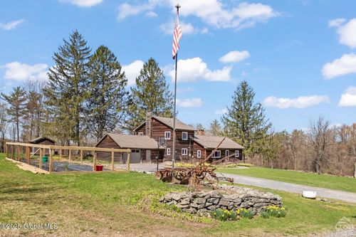 84 Extension Rd, New Lebanon, NY, 12125-2917 | Card Image