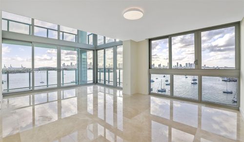 n0515-1508 Bay Rd, Miami Beach, FL, 33139 | Card Image