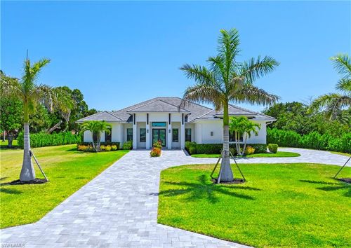 9974 Winterview Dr, NAPLES, FL, 34109-1520 | Card Image