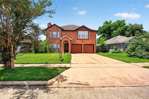 2922 Silent Dr, Sugar Land, TX, 77498-4826 | Card Image
