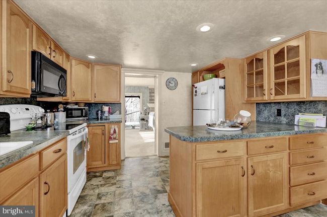 2567 Welsh Rd, House other with 3 bedrooms, 1 bathrooms and null parking in MOHNTON PA | Image 6
