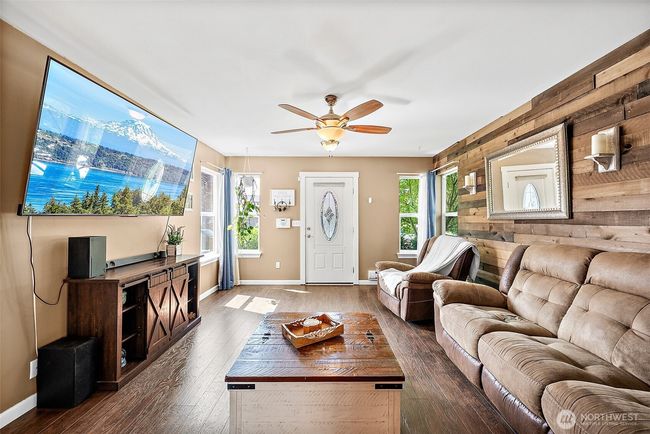 14828 99 Th Ave Se, House other with 4 bedrooms, 3 bathrooms and null parking in Yelm WA | Image 8