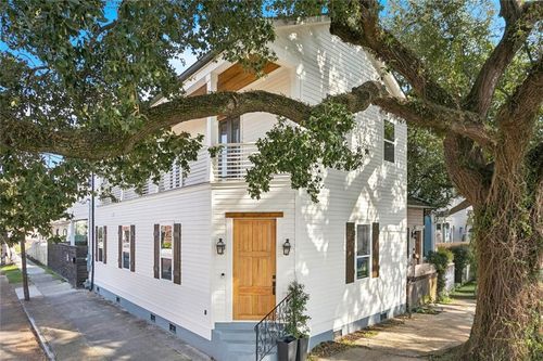 2732 Danneel St, New Orleans, LA, 70113-1708 | Card Image