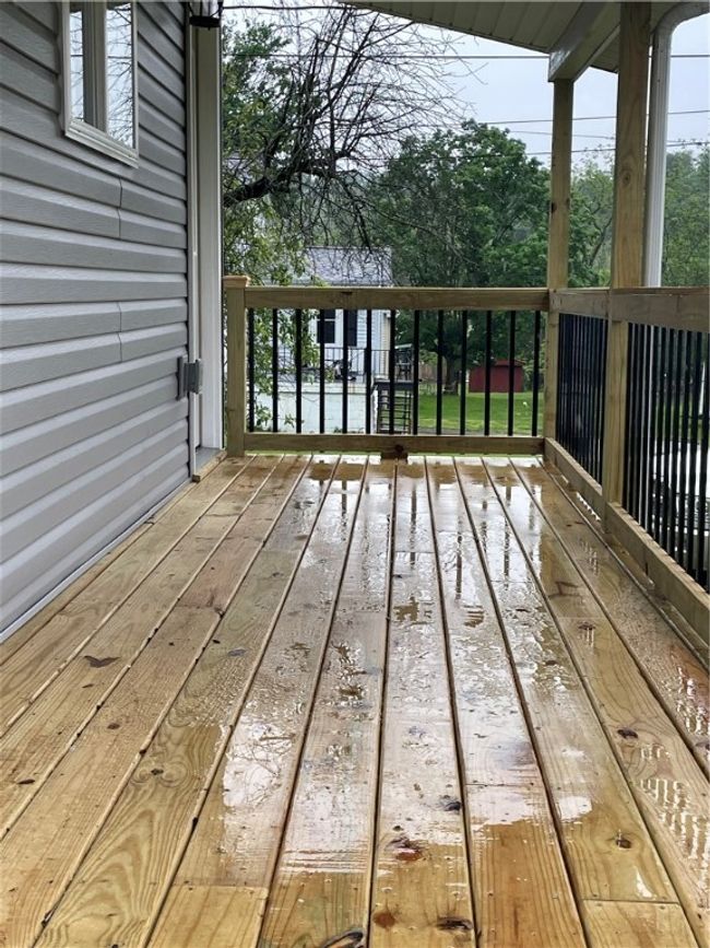 1215 Main St, House other with 3 bedrooms, 2 bathrooms and 4 parking in Bentleyville PA | Image 25