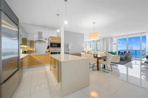 apt-803-2020 N Bayshore Dr, Miami, FL, 33137-5160 | Card Image
