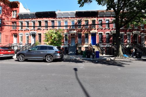409 E 139th St, Bronx, NY, 10454-2601 | Card Image