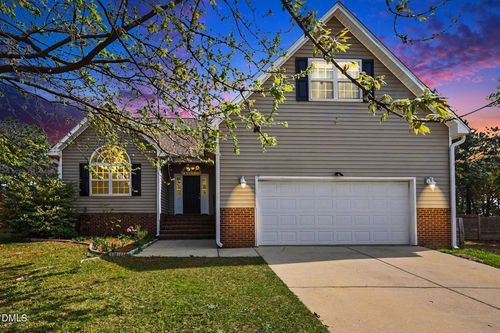 705 Colonial Hills Dr, Lillington, NC, 27546-6320 | Card Image