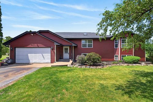 513 Pembroke Rd Sw, POPLAR GROVE, IL, 61065-8890 | Card Image