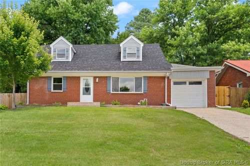 2428 Stover Dr, New Albany, IN, 47150-4432 | Card Image