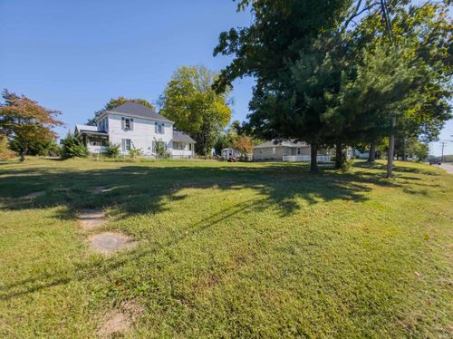 131 W 2nd Street, Mount Carmel, IL, 62863 | Card Image