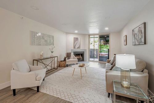 apt-106-331 Philip Dr, Daly City, CA, 94015-2413 | Card Image