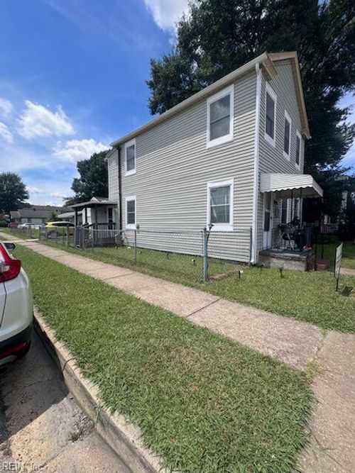3116 Elm Ave, Portsmouth, VA, 23704-7021 | Card Image