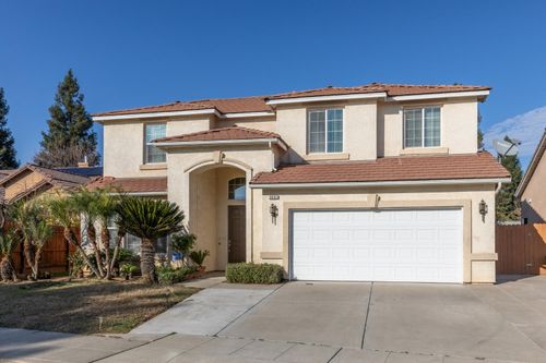 2681 Wrenwood Ave, Clovis, CA, 93611-8582 | Card Image