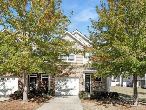3230 Yarmouth Ln, Gastonia, NC, 28056-7875 | Card Image