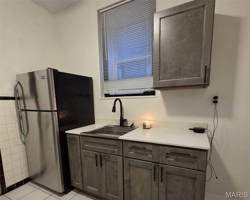 2843 Abner Pl, Saint Louis, MO, 63120-2009 | Card Image
